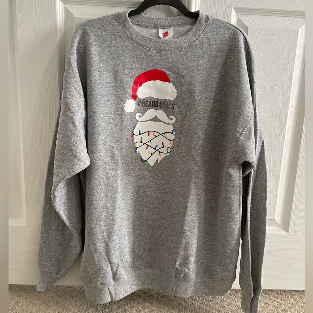 NWT Hanes Men’s Holiday Sweatshirt 